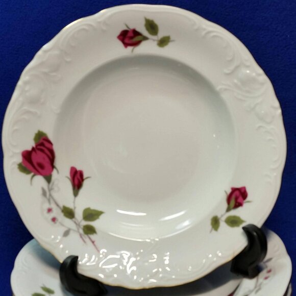 Royal Kent Red Roses Soup Bowls Set of 4 Poland Wedding Dinnerware Pre-Owned - Picture 2 of 10